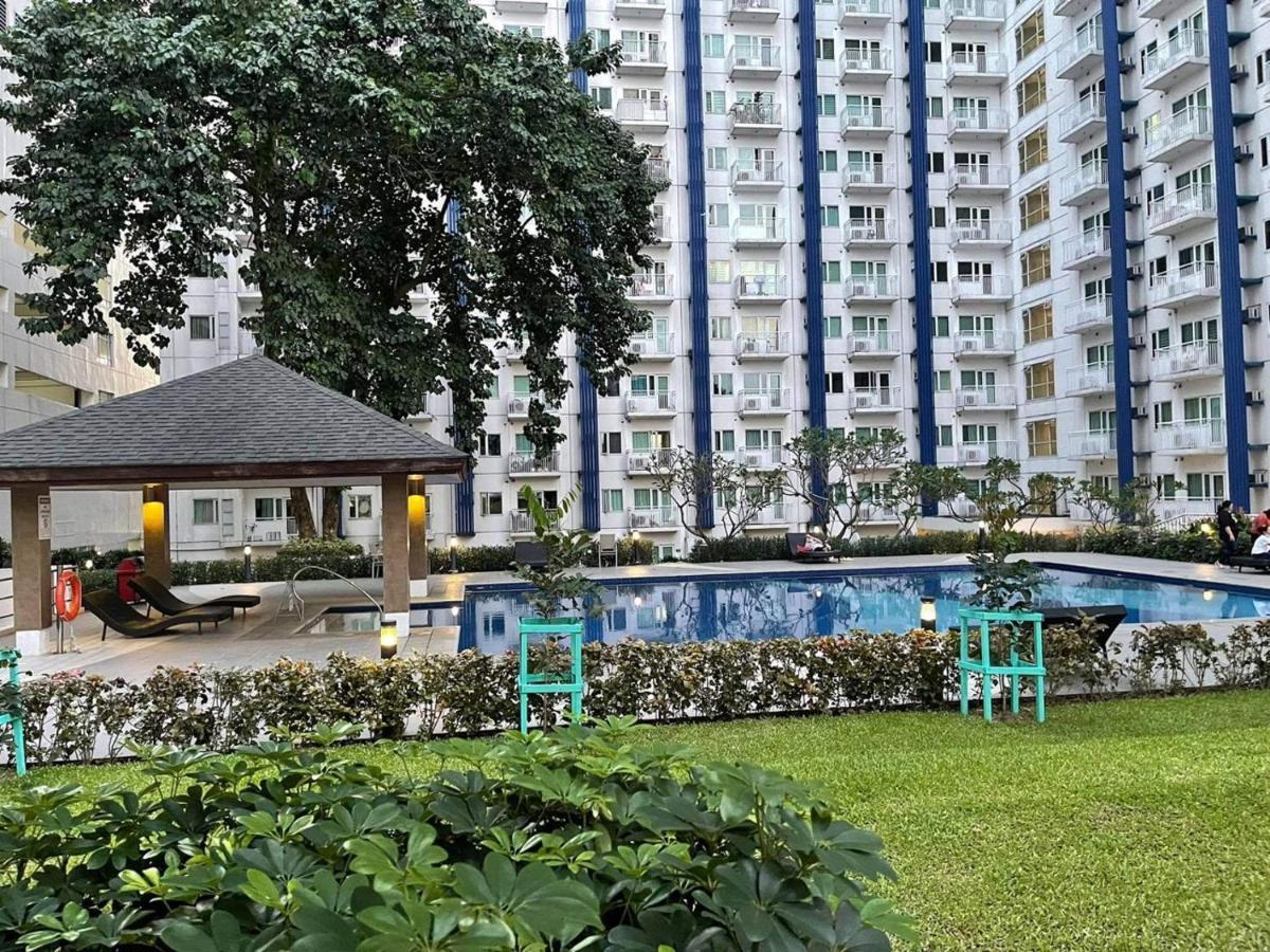 Relaxing City View Aparthotel Manila Ngoại thất bức ảnh